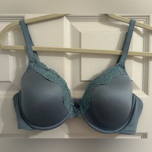 Maidenform Teal Lace Accent Bra
